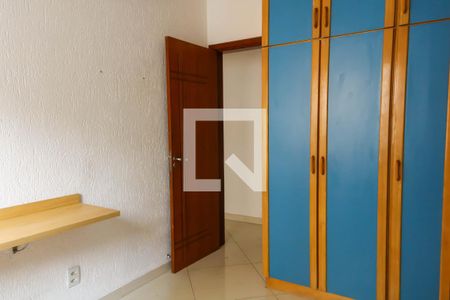 Apartamento à venda com 105m², 3 quartos e 2 vagasQuarto 2