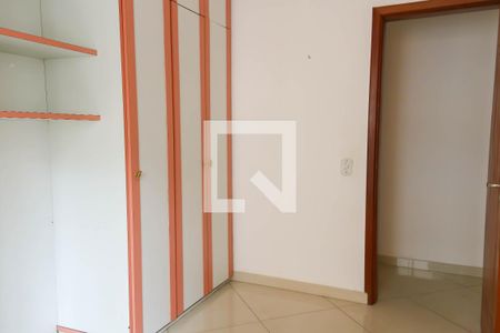 Apartamento à venda com 105m², 3 quartos e 2 vagasQuarto 3