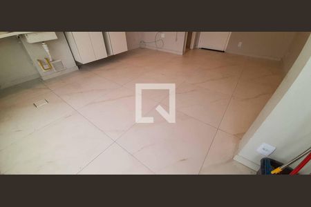 Sala de apartamento para alugar com 3 quartos, 53m² em Padroeira, Osasco