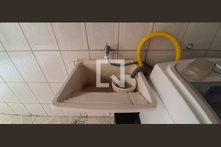 Área de Serviço de casa à venda com 3 quartos, 140m² em Jardim D’abril, Osasco