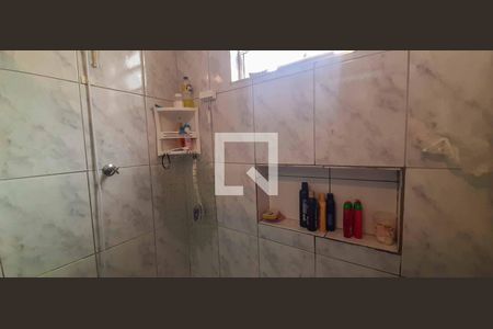 Banheiro dos quartos de casa à venda com 3 quartos, 140m² em Jardim D’abril, Osasco