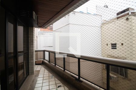 Apartamento à venda com 140m², 3 quartos e 2 vagas Apartamento à venda com 140m², 3 quartos e 2 vagasVaranda da Sala