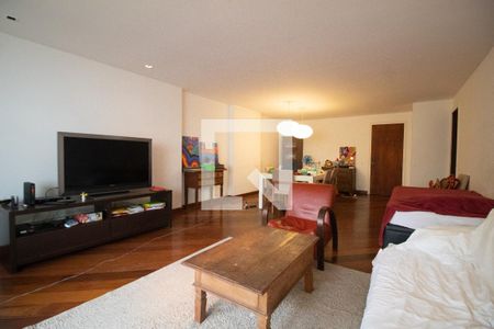 Apartamento à venda com 140m², 3 quartos e 2 vagas Apartamento à venda com 140m², 3 quartos e 2 vagasSala