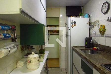 Apartamento à venda com 55m², 2 quartos e 1 vagaCozinha