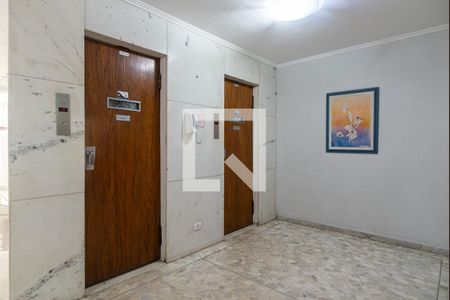 Área comum - Elevadores de apartamento à venda com 3 quartos, 101m² em Consolação, São Paulo