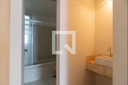 Banheiro 2 de apartamento à venda com 3 quartos, 101m² em Consolação, São Paulo