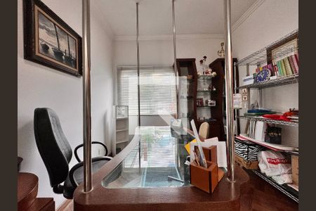 Casa à venda com 539m², 4 quartos e 5 vagasEscritório 