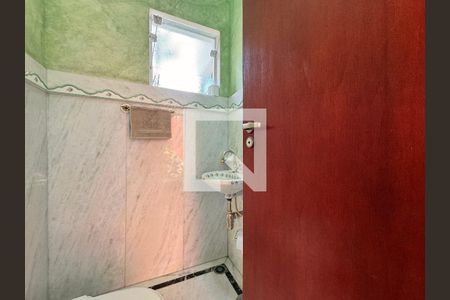 Casa à venda com 539m², 4 quartos e 5 vagasLavabo