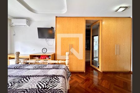 Casa à venda com 539m², 4 quartos e 5 vagasSuíte master 