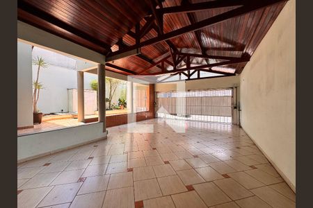 Casa à venda com 539m², 4 quartos e 5 vagasGaragem