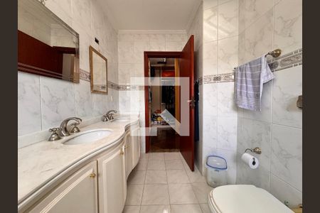 Casa à venda com 539m², 4 quartos e 5 vagasBanheiro suíte master 