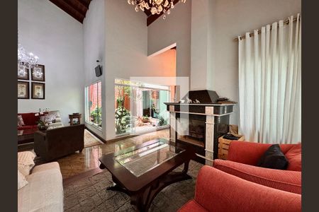 Casa à venda com 539m², 4 quartos e 5 vagasSala