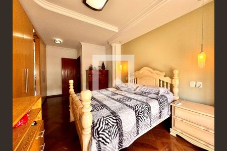 Casa à venda com 539m², 4 quartos e 5 vagasSuíte master 