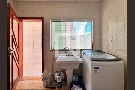 Casa à venda com 539m², 4 quartos e 5 vagasLavanderia 