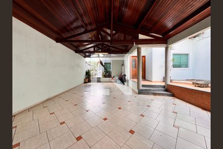 Casa à venda com 539m², 4 quartos e 5 vagasGaragem