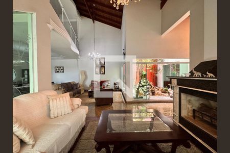 Casa à venda com 539m², 4 quartos e 5 vagasSala