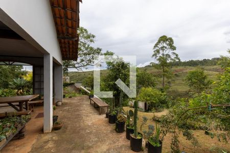 Casa de condomínio para alugar com 150m², 1 quarto e 8 vagas Casa de condomínio para alugar com 150m², 1 quarto e 8 vagasFachada