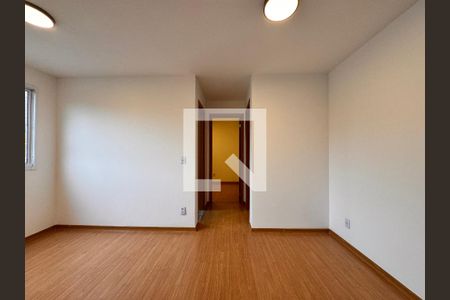Sala de apartamento para alugar com 2 quartos, 44m² em Sumarezinho, Santo André