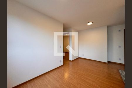 Sala de apartamento para alugar com 2 quartos, 44m² em Sumarezinho, Santo André