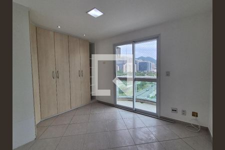 Apartamento à venda com 83m², 3 quartos e 2 vagas Apartamento à venda com 83m², 3 quartos e 2 vagas Suíte 2