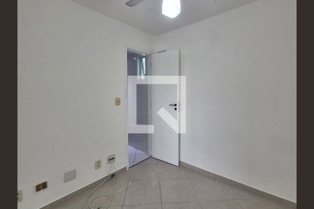 Apartamento à venda com 83m², 3 quartos e 2 vagas Apartamento à venda com 83m², 3 quartos e 2 vagasSuite 1