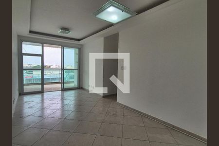 Apartamento à venda com 83m², 3 quartos e 2 vagas Apartamento à venda com 83m², 3 quartos e 2 vagasSala