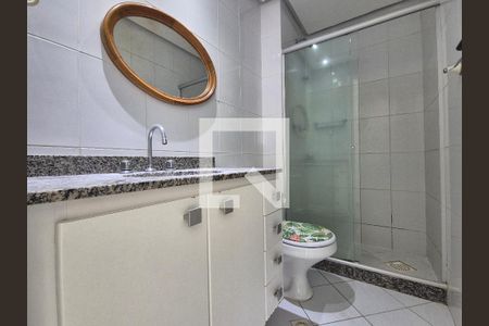 Apartamento à venda com 83m², 3 quartos e 2 vagas Apartamento à venda com 83m², 3 quartos e 2 vagasBanheiro da suite 2