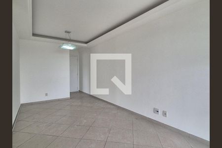 Apartamento à venda com 83m², 3 quartos e 2 vagas Apartamento à venda com 83m², 3 quartos e 2 vagasSala