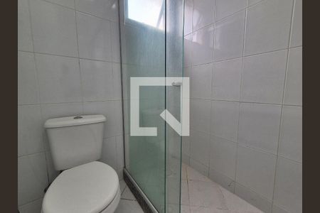 Apartamento à venda com 83m², 3 quartos e 2 vagas Apartamento à venda com 83m², 3 quartos e 2 vagasBanheiro da Suíte 2