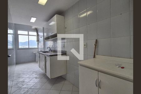Apartamento à venda com 83m², 3 quartos e 2 vagas Apartamento à venda com 83m², 3 quartos e 2 vagasCozinha