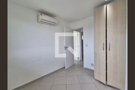 Apartamento à venda com 83m², 3 quartos e 2 vagas Apartamento à venda com 83m², 3 quartos e 2 vagasQuarto