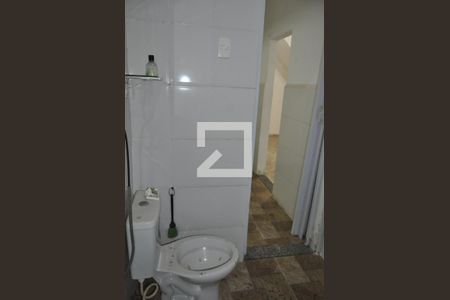 Casa à venda com 250m², 4 quartos e sem vagaBanheiro