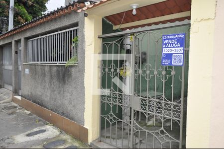 Casa à venda com 250m², 4 quartos e sem vagaFachada