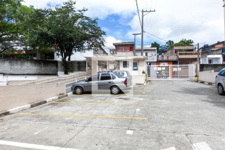 Apartamento para alugar com 47m², 2 quartos e 1 vaga Apartamento para alugar com 47m², 2 quartos e 1 vagaEstacionamento / Entrada