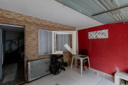 Casa à venda com 72m², 2 quartos e 1 vagaGaragem