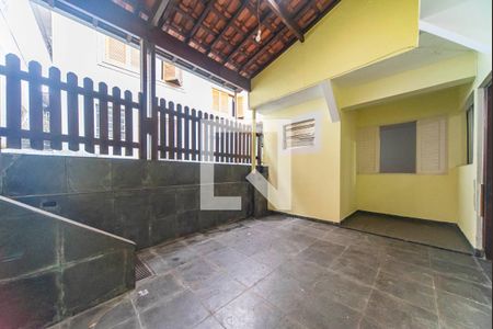 Casa para alugar com 50m², 2 quartos e sem vagaÁrea de Serviço Quintal e Churrasqueira