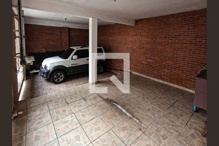 Casa à venda com 200m², 3 quartos e 2 vagasGaragem