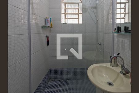 Casa à venda com 200m², 3 quartos e 2 vagasBanheiro da Suíte