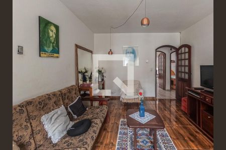 Sala de casa à venda com 3 quartos, 200m² em Jardim Peri, São Paulo