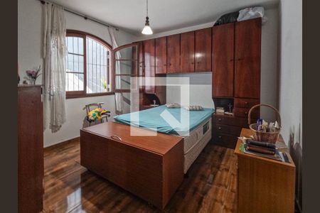 Suíte de casa à venda com 3 quartos, 200m² em Jardim Peri, São Paulo