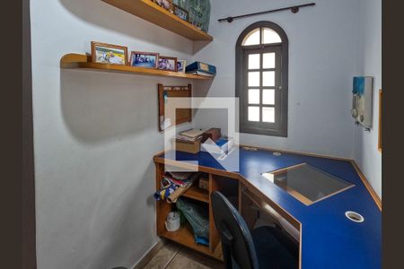 Casa à venda com 200m², 3 quartos e 2 vagasQuarto 3