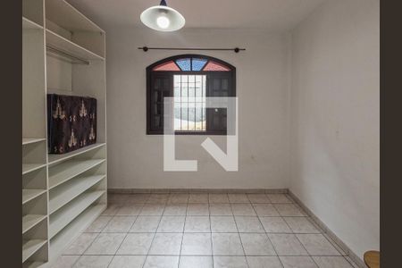 Casa à venda com 200m², 3 quartos e 2 vagasQuarto 2