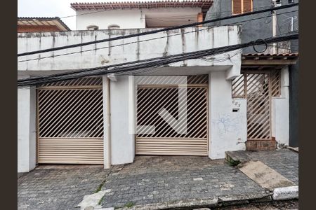 Casa à venda com 200m², 3 quartos e 2 vagasFachada