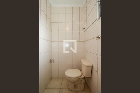 Casa à venda com 92m², 3 quartos e 2 vagas Casa à venda com 92m², 3 quartos e 2 vagasBanheiro da Suite