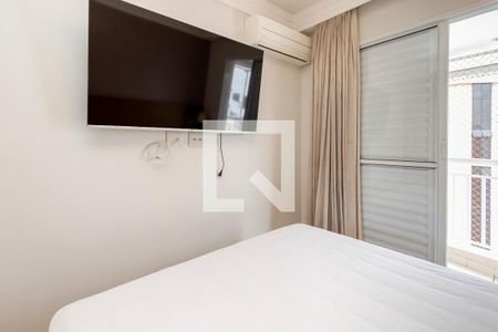 Apartamento à venda com 130m², 3 quartos e 3 vagas Apartamento à venda com 130m², 3 quartos e 3 vagasSuíte