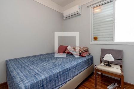 Apartamento à venda com 130m², 3 quartos e 3 vagas Apartamento à venda com 130m², 3 quartos e 3 vagasQuarto 2