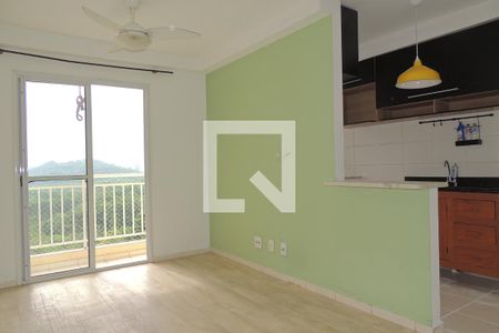 Sala de apartamento à venda com 2 quartos, 50m² em Jacarepaguá, Rio de Janeiro