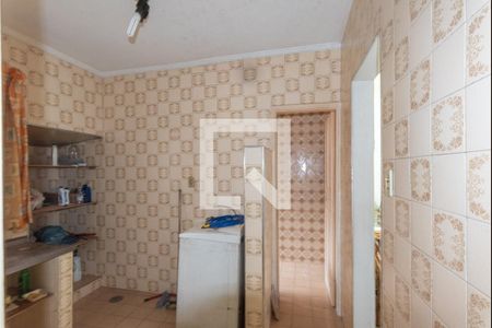 Casa à venda com 250m², 4 quartos e 5 vagas Casa à venda com 250m², 4 quartos e 5 vagasCasa 2- Cozinha