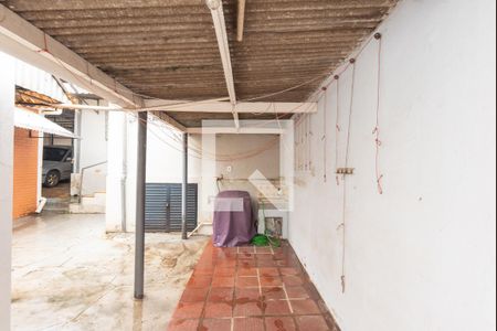 Casa à venda com 250m², 4 quartos e 5 vagas Casa à venda com 250m², 4 quartos e 5 vagasÁrea de Serviço