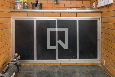 Casa à venda com 94m², 2 quartos e sem vagaVaranda - Armários